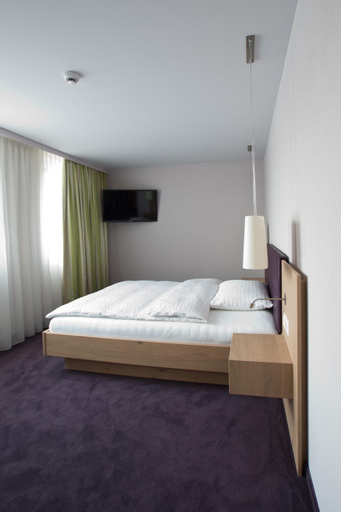 Bedroom 4, Ochsen Lodge by Ochsen Lenzburg, Lenzburg