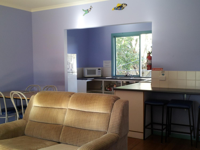 Others 3, Anglesea Backpackers, Surf Coast - West