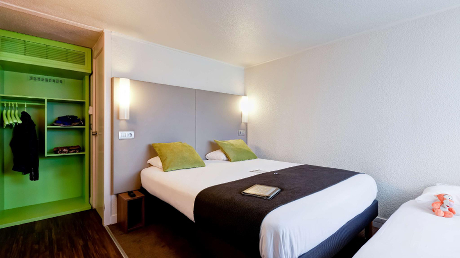 Bedroom 10