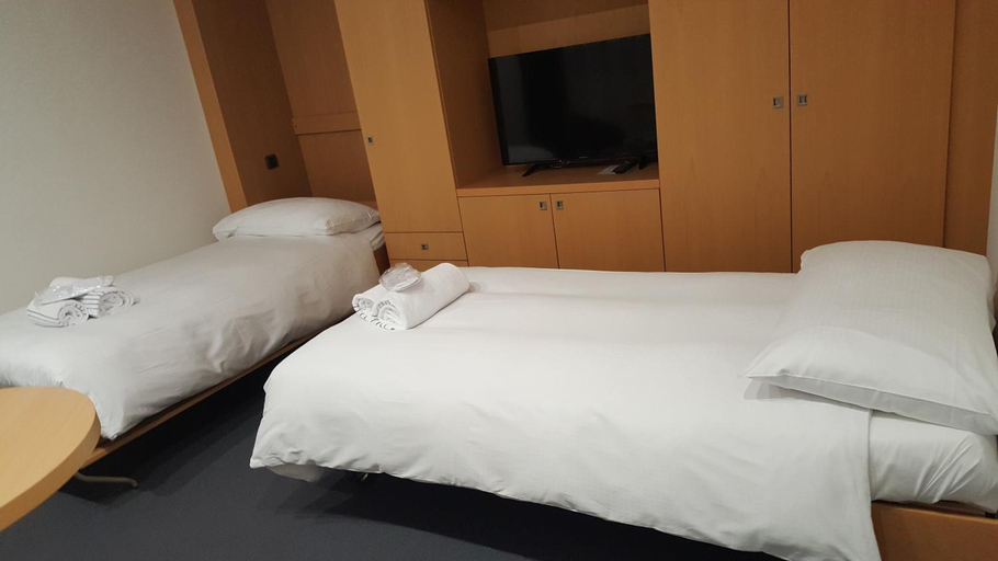 Bedroom 2, Hotel Coronado, Mendrisio