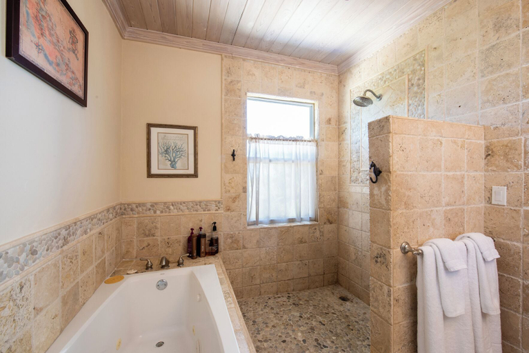 Bathroom 3, Caribbean Dream: Luxurious Villa With Private Beach Access