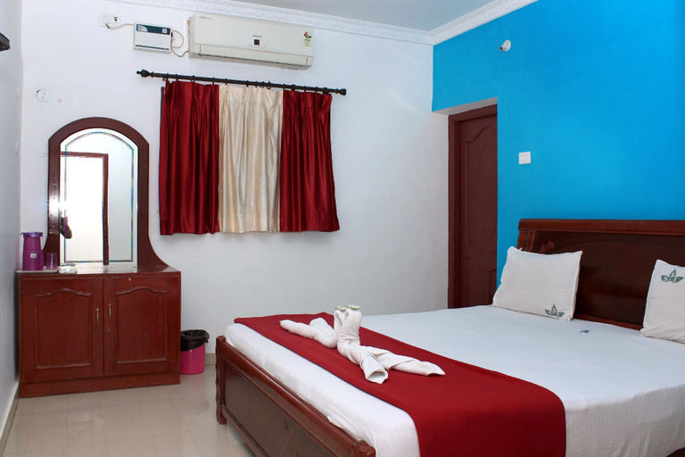 Bedroom 2, Hotel Siva sakthi, Ramanathapuram