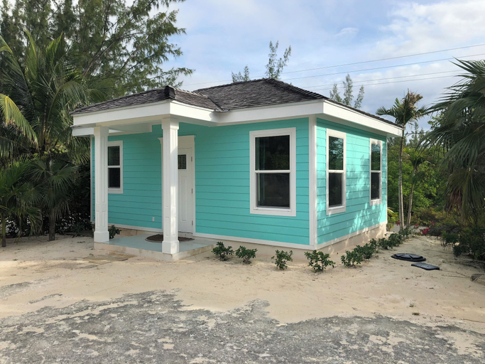Exterior & Views, Coastal Luxury: New Beachfront House With Pool