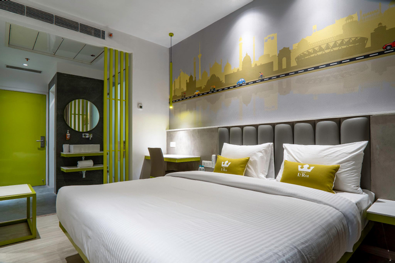 Bedroom 28