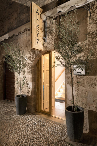 Others 4, Alley 7, Old Town, South Aegean
