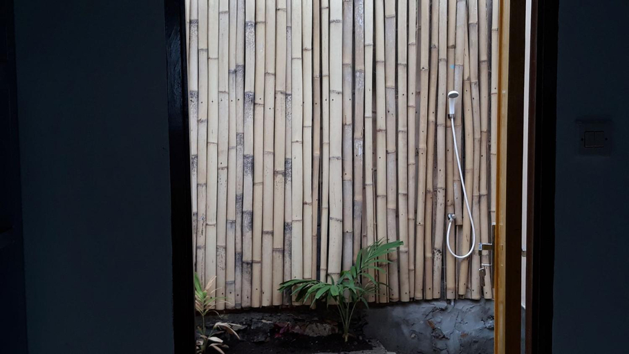 Others 4, Bujang Lapuk Hostel, Lombok