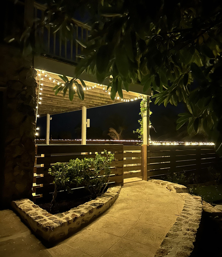 Exterior & Views 2, Coastal Comfort: Charming Cottage With Private Pool