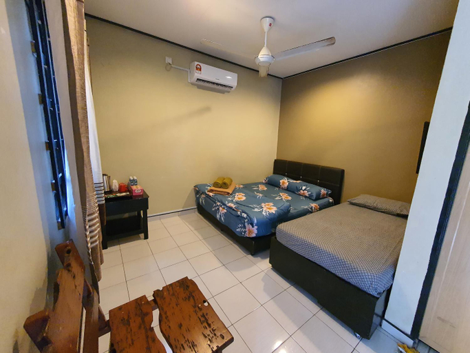 Bedroom 2, Maznah Guest House, Kuantan