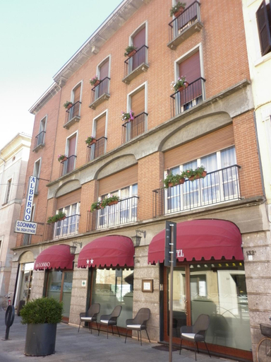 Others 4, Hotel San Donnino, Parma