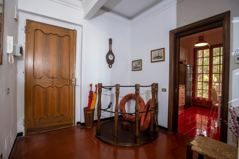 Others 3, 081b) Historic Villa Il Vigneto 49, Sea view, Balcony, Free private parking, Genova