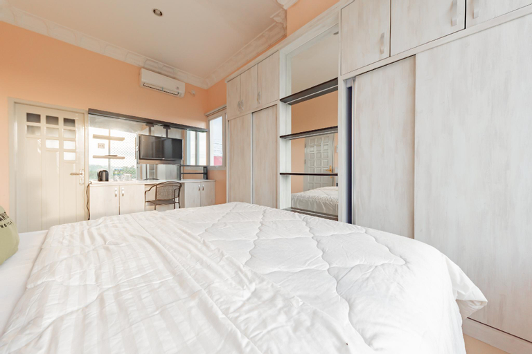 Bedroom 6