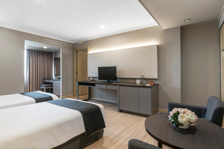 Bedroom 5