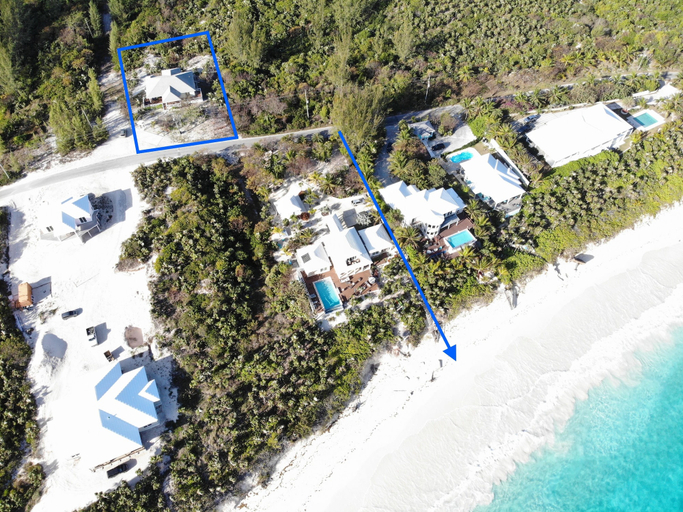 Others 5, Luxury Villa: Private Beachfront Escape