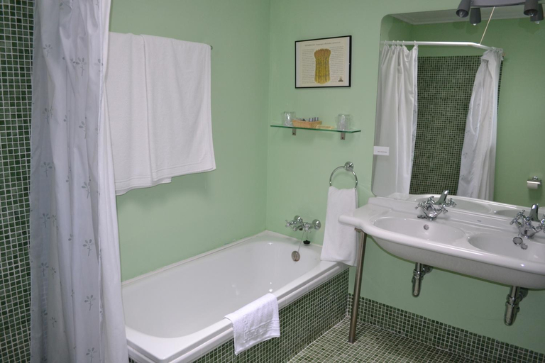 Bathroom 4, La Posada Real del Pinar, Valladolid