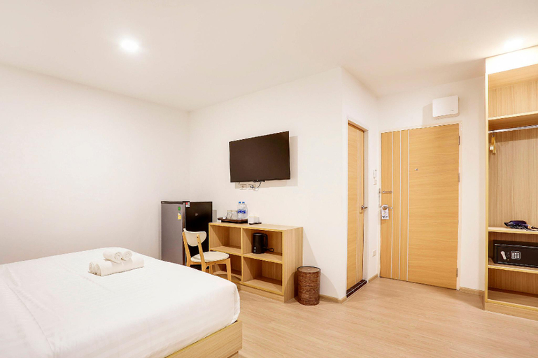 Bedroom 9