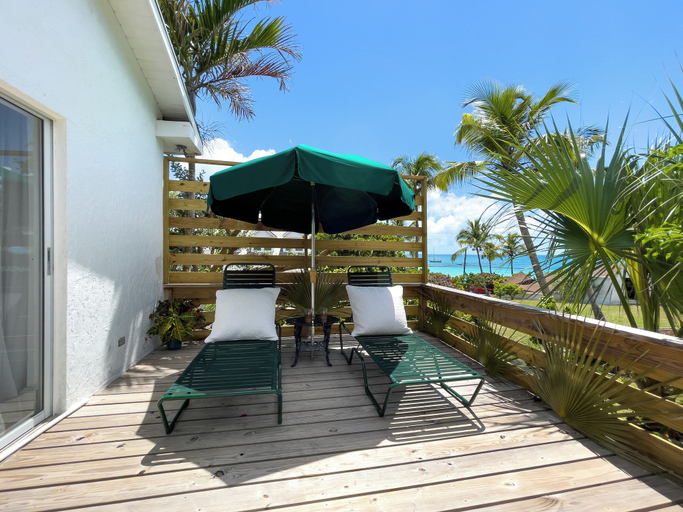 Others 4, Ultra-Luxury Escape: New Beachfront Villa