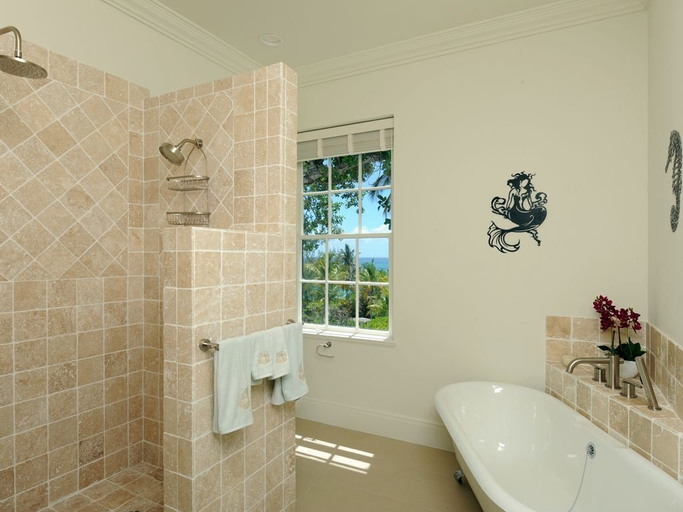 Bathroom 4, Waterfront Wonder: Cottage With Stunning Views