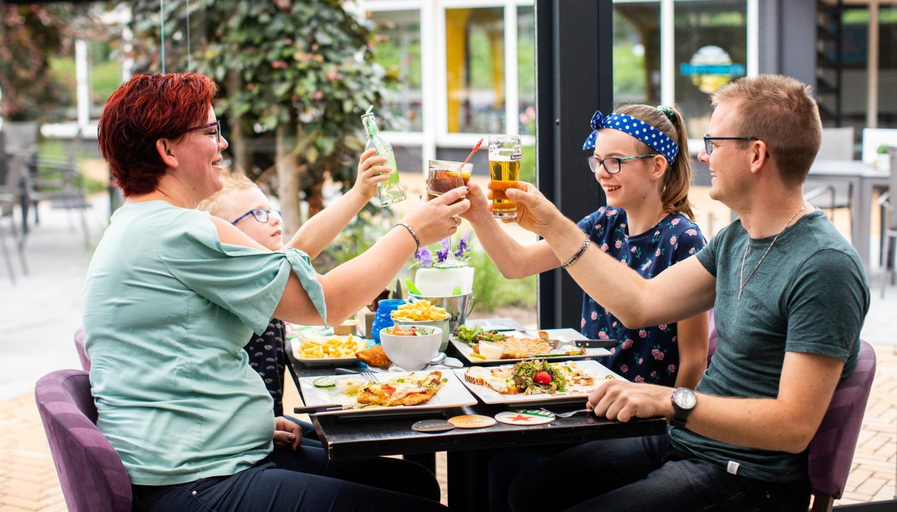 Food & Drinks 5, Resort Bosvallei, Ede