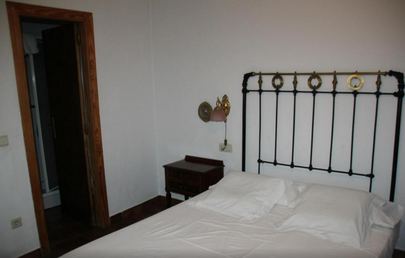 Bedroom 2, La Casa Del Reloj, León