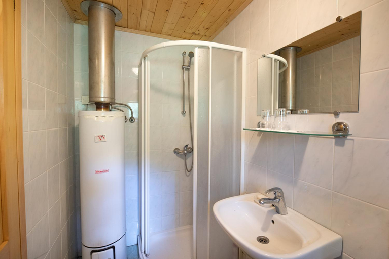 Others 3, Miha lodge - Mihcevo plece, Bovec