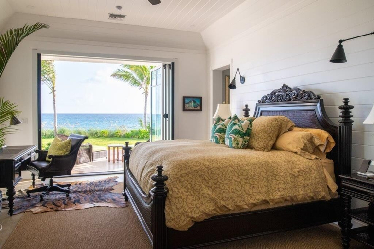 Bedroom 4, Secluded Serenity: Beachfront Estate On Private Acres