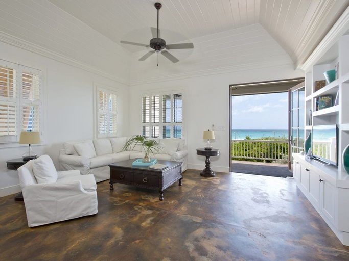 Others 5, Coastal Chic: New Luxury Oceanfront Home With Sunset Views
