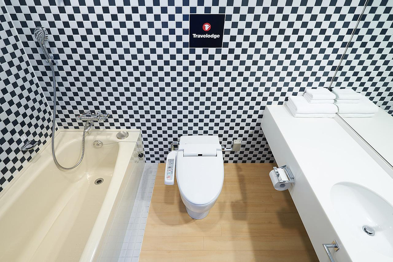 Bathroom 3