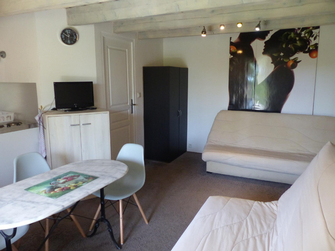 Bedroom 14