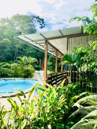 Others 4, Moka Lodge, Tena