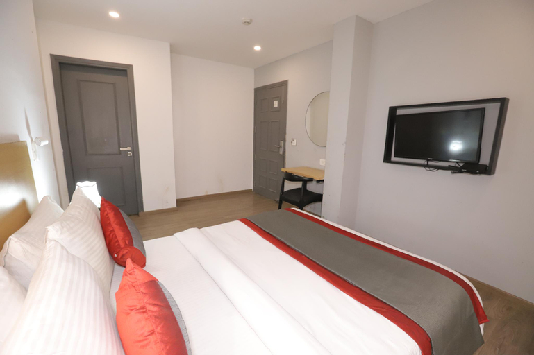 Bedroom 8