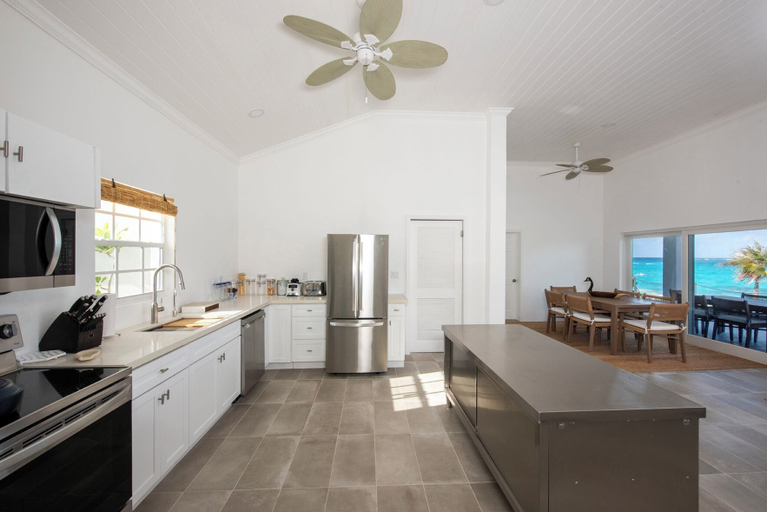 Others 4, Tranquil Waters: Private Oceanfront Retreat