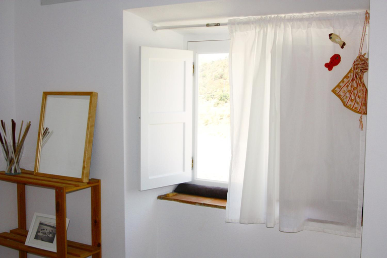 Bedroom 2, Casa do Funil, Mértola