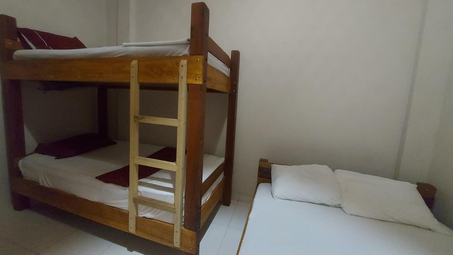 Others 2, La Jangada Hostel & Tours, Leticia
