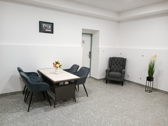 Others 3, Apartmany Plzen Rolnicke namesti 8, Plzeň
