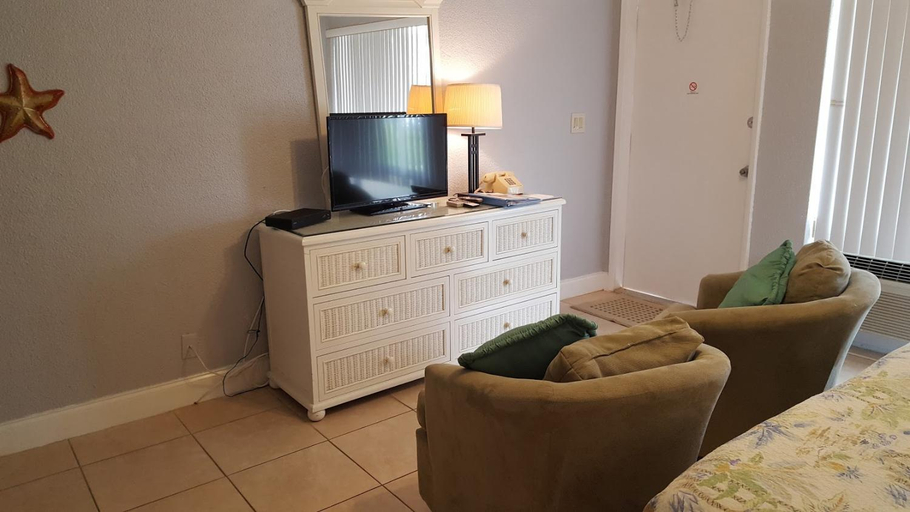 Others 3, Sunrise Ocean Suites, Broward
