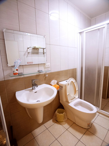Bathroom 3, 大村圓圓民宿, Changhua