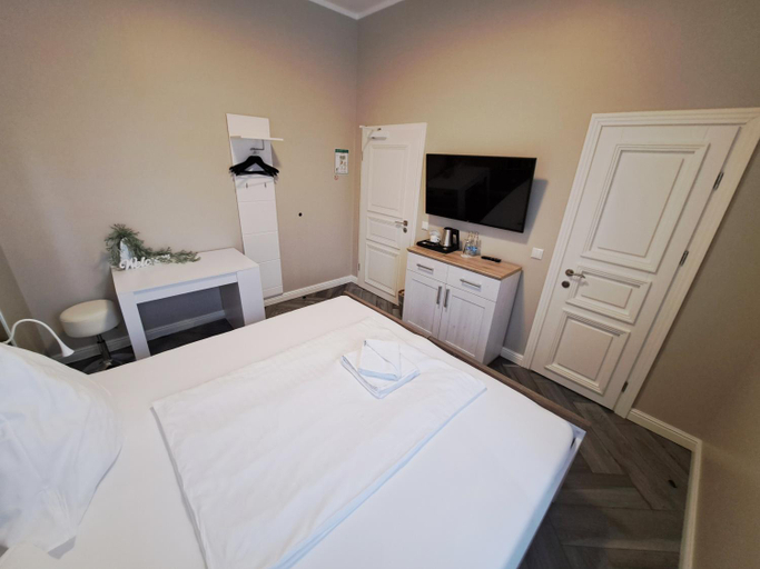 Bedroom 3, Pension am Bahnhof Kavelstorf, Rostock