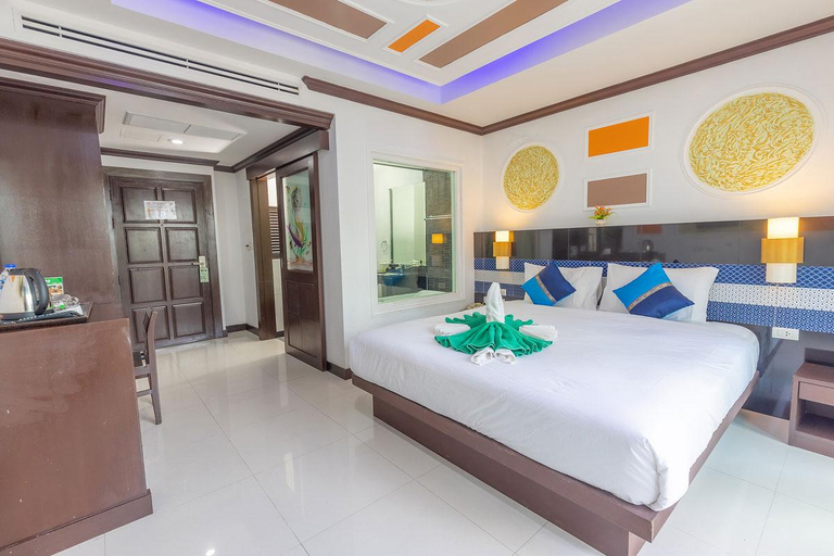 Others 3, rcb patong bangla, Phuket Island