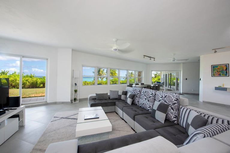 Others 5, Shoreline Serenity: Secluded Coastal Villa