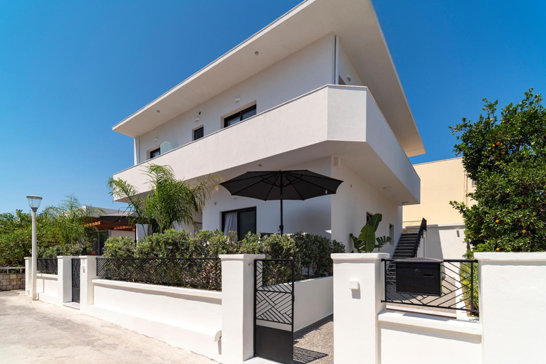 Others 5, Lucian City Apartments, South Aegean