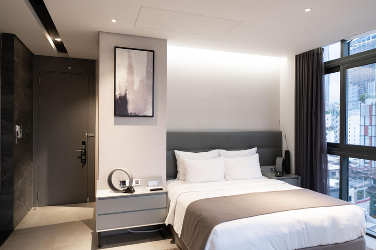 Bedroom 14