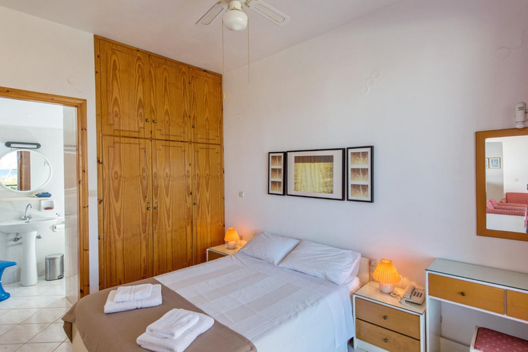 Bedroom 2, Rouladina Apt 5 in Stalos, Crete