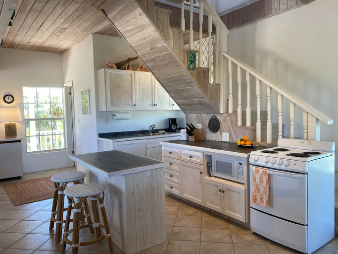 Others 4, Seaside Serenity: Private Retreat With Ocean Views
