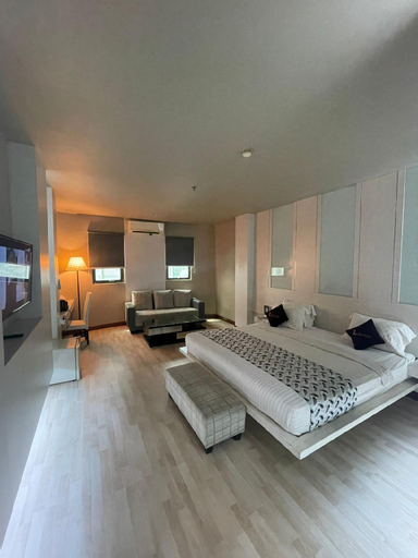 Bedroom 12