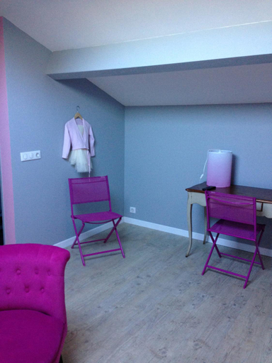 Others 5, Appartements d'hotes Santa Giulia, Deux-Sèvres