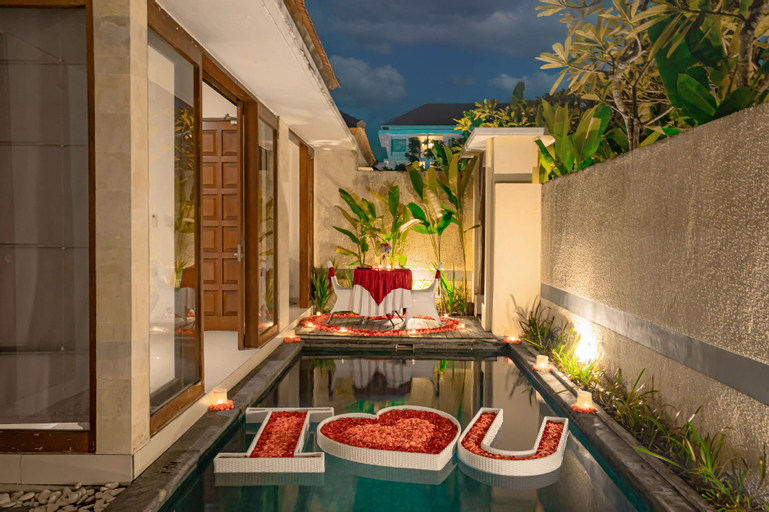 Swimming Pool 5