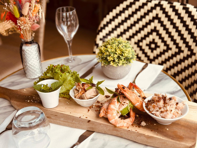 Food & Drinks 5, Hotel Restaurant L'Europe, Haute-Corse