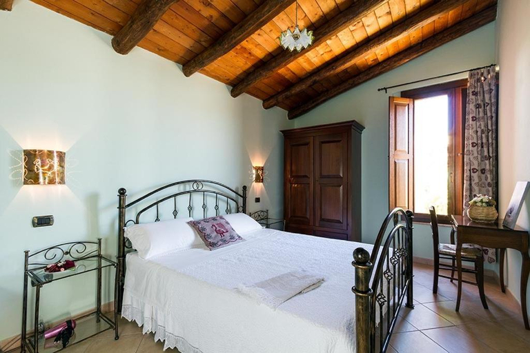 Bedroom 2, B&B Sa Specula, Cagliari