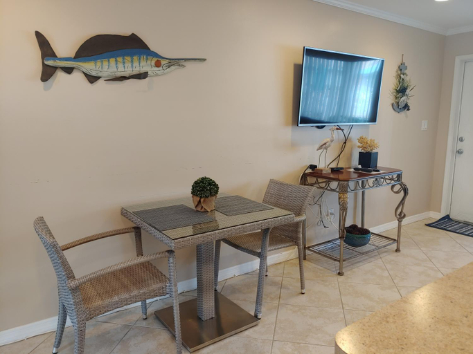 Others 4, Sunrise Ocean Suites, Broward
