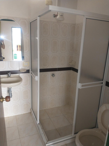 Bathroom 3, Hotel PARAMO LIDERATO, Valle de San José
